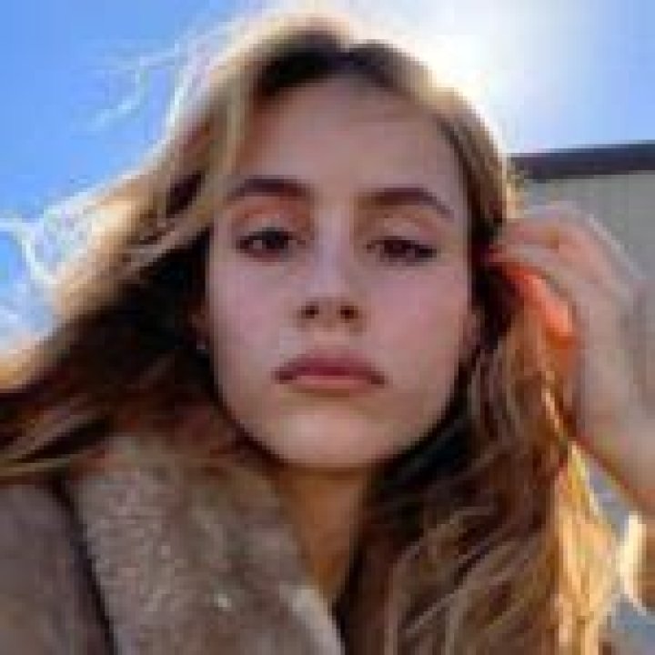 Does Nell Verlaque Have A Boyfriend? Personal & Family Life Details