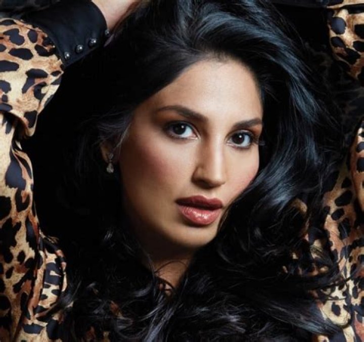 Leva Bonaparte Age, Wikipedia, Height, Weight, Husband, Instagram, Net Worth 2022