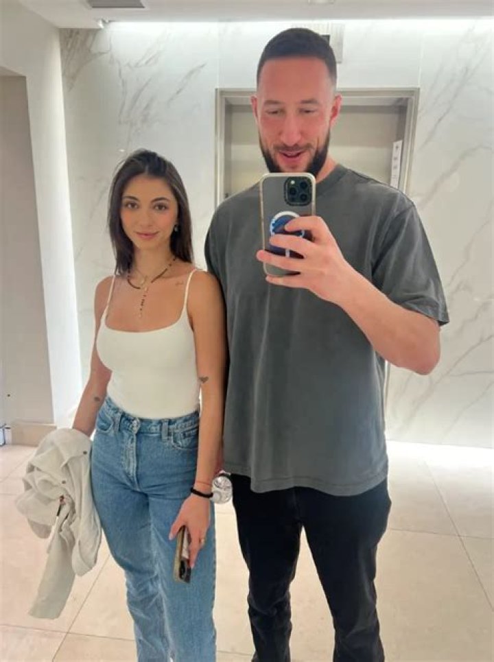 Mike Majlak Girlfriend 2022, Age, Height, Wikipedia, Lana Rhoades, Net Worth